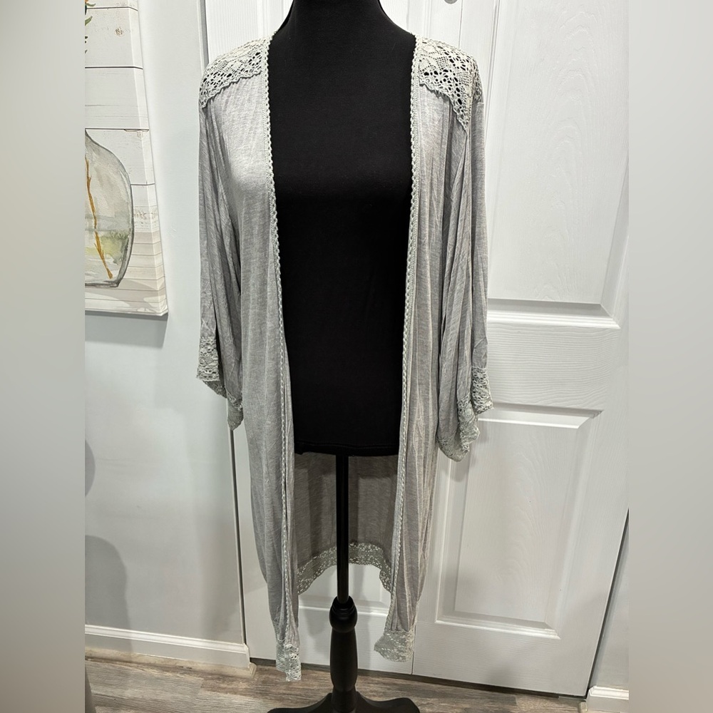 POL Light Gray Lace-Trim Cardigan/Kimono